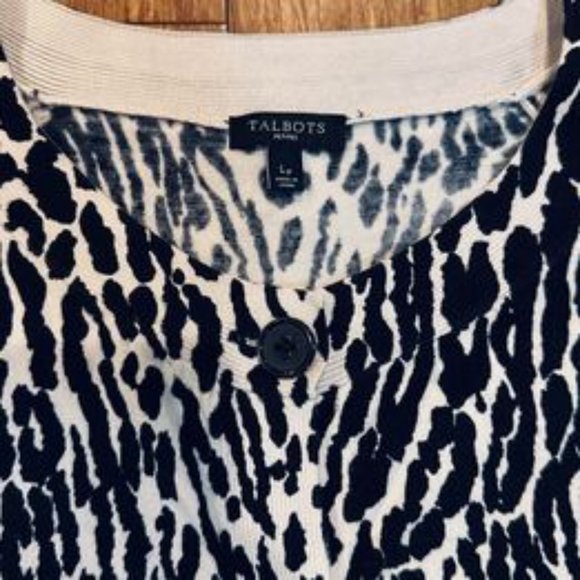 Talbots Petite Large black & off white animal print lightweight cardigan sweater - Picture 2 of 3